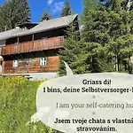 Nockstern Hütte Semesterbostad *